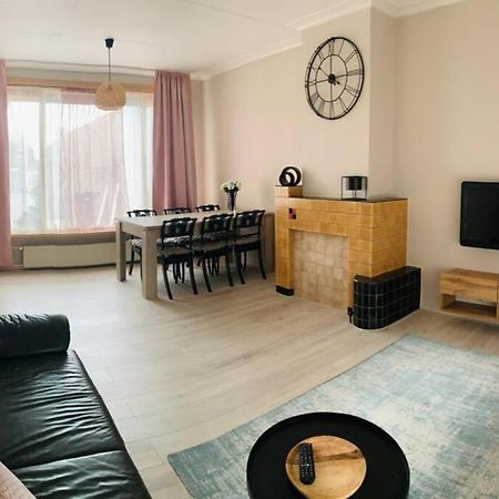 Cosy House In The Heart Of The Center! Apartman Oostburg Kültér fotó